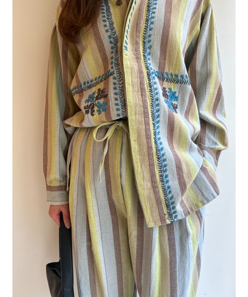 sara mallika ブラウス シャツ WIDE STRIPE EMB SHIRT