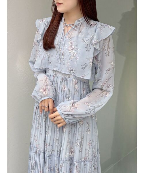 長袖 シャツ ワンピース 花柄 ティアード プリーツ きれいめ ♪ MERCURYDUO ワンピース 花柄フラワープリーツティアード