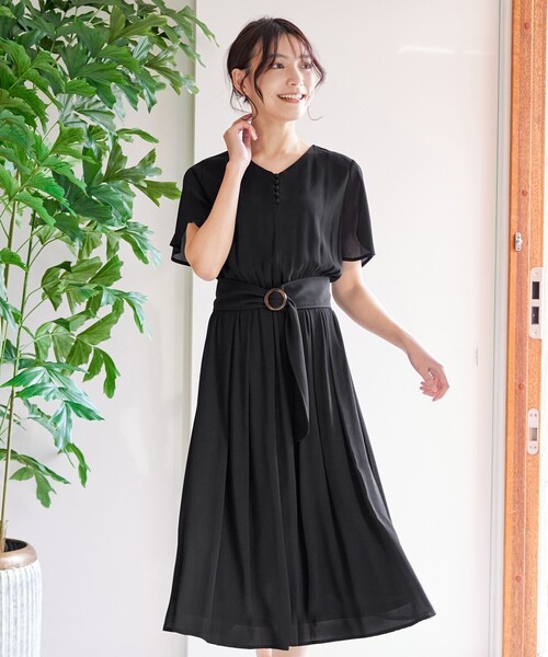 Tiaclasse ワンピース 半袖 花びらスリーブベルト付きワンピース