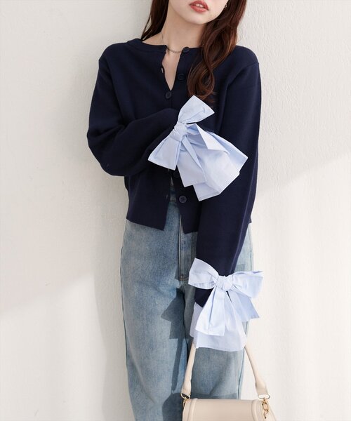 【新品タグ付き】袖口リボンクルーネックカーデ　カーディガン　ナチュ natural couture カーディガン 袖口リボンクルーネックカーデ