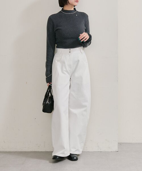 新品未使用　タグ付き　Daks ハイネックニットセータ　ホワイト　サイズ44 mystic（ミスティック） ニット セーター 「4色展開」プレート付き