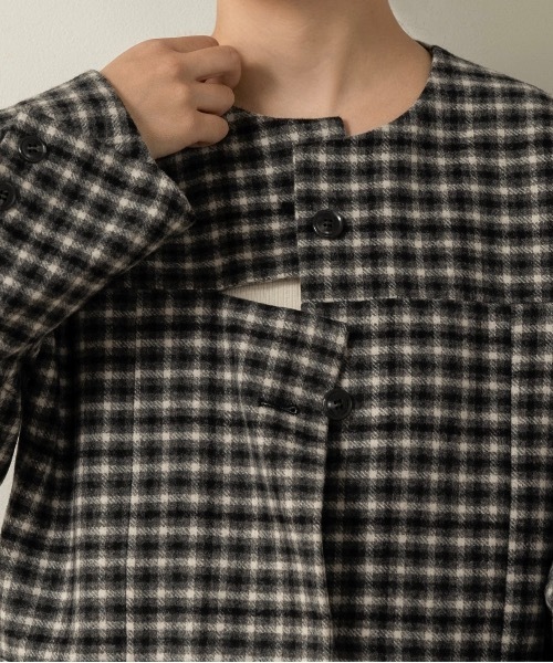 lawgy（ラウジー） ノーカラーコート コート fold sleeve hem round