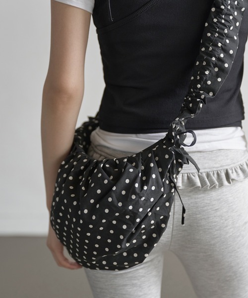 「UNE MANSION」 ショルダーバッグ ONE SIZE アイボリー レディース_画像9