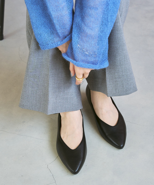 バレエシューズ パンプス 「WEB限定/追加」アーモンドプレーンフラットの画像