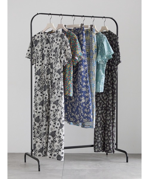 ワンピース 「LIBERTY FABRICS」ウエストタックワンピースの画像