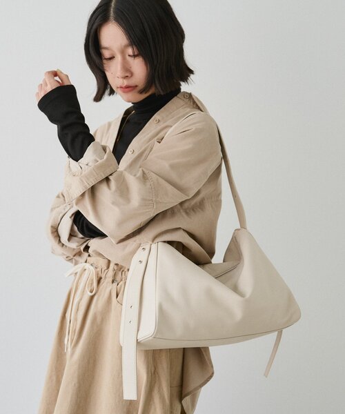 russet（ラシット） ショルダーバッグ FREE アイボリー レディース