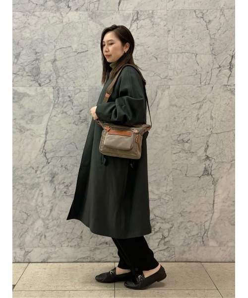 美品☆Felisi フェリージ ショルダーバッグ 04-35 Felisi(フェリージ) ショルダーバッグ04-35 04-35 ベージュ