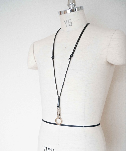 シルバー クロス型ペンダント レザー ストラップ SENTI（センティ） ネックレス センティ / CLIP LEATHER STRAP