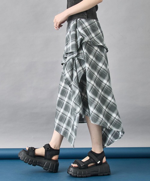 デ*ン様 【匿名発送】Aquascutum チェック柄ラップスカート レザー付き