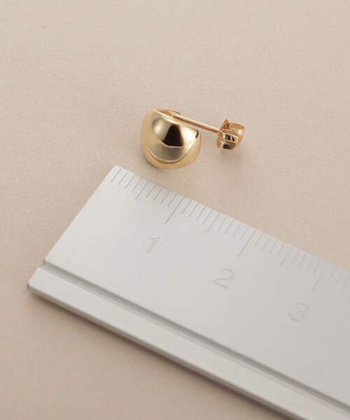 COCOSHNIK（ココシュニック） ピアス K10ファンシェイプ スタッズ