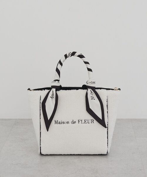 Maison de FLEUR（メゾンドフルール） トートバッグ スカーフ付きボア