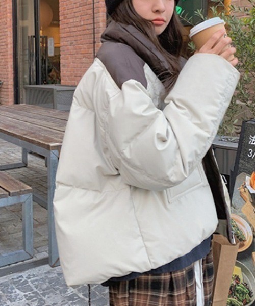 ラスト1枚　新品　emmi シャーリングブルゾン ベージュ　定価24200円 ラスト1枚 新品 emmi シャーリングブルゾン ベージュ 定価24200円