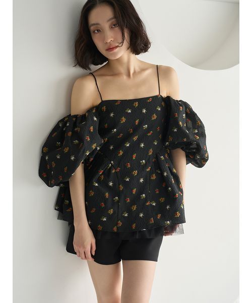 LILY BROWN（リリーブラウン） ブラウス シャツ 3way ペプラムトップス