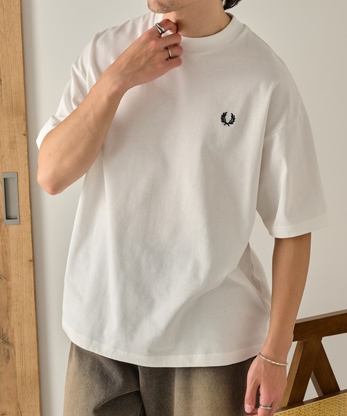 FRED PERRY（フレッドペリー） tシャツ 「FRED PERRY」OVERSIZED