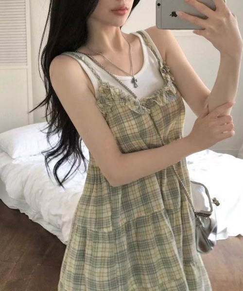 d.i.a.♡チェック柄エプロンキャミソール LACーVERT キャミソール チェック柄フリルキャミチュニック : ZOZOTOWN