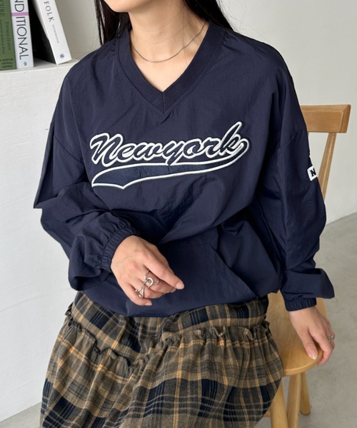 CLEA tシャツ カレッジロゴ刺繍ナイロンプルオーバー レディース