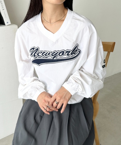 CLEA tシャツ カレッジロゴ刺繍ナイロンプルオーバー レディース