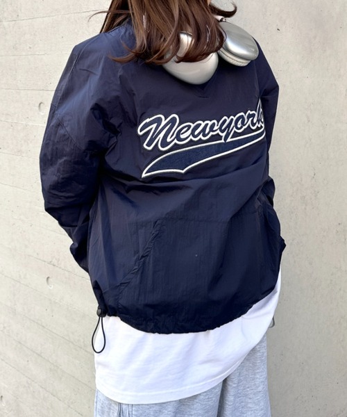 カレッジロゴ ナイロンプルオーバー CLEA tシャツ カレッジロゴ刺繍ナイロンプルオーバー レディース