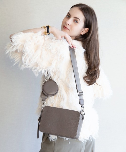 styiro ショルダーバッグ バッグ 本革スクエアショルダーバッグ