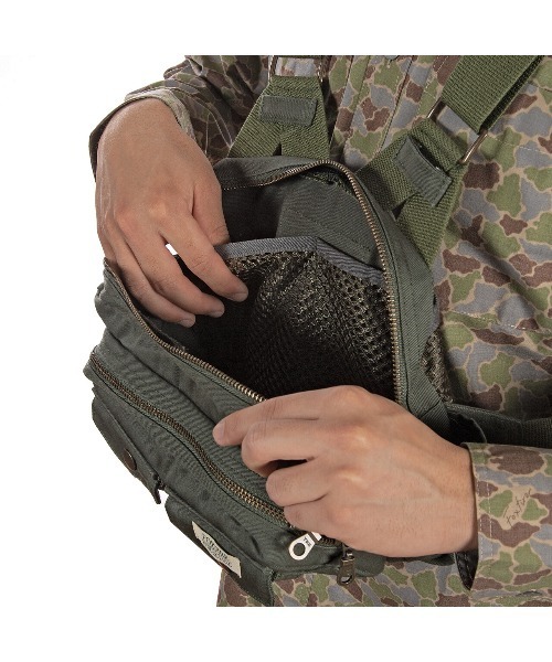 Foxfire（フォックスファイヤー） ベスト ジレ チェストストラップ