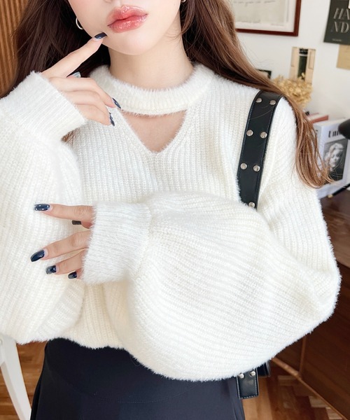 moment+ ニット セーター ホルターカットアウトシャギーニットプル moment+ ニット セーター ホルターカットアウトシャギーニットプル