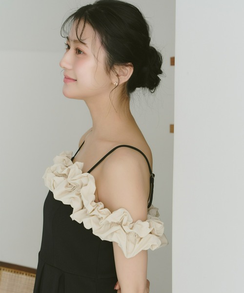 olu.myself オルドット ショルダーフリルタックワンピース Kanako×Olu.】ショルダーフリルタックワンピース