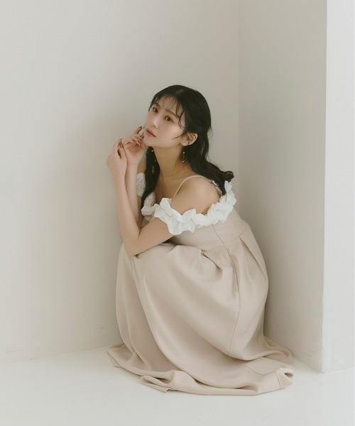 【Kanako×Olu.】ショルダーフリルタックワンピース 一部予約】【Kanako×Olu.】ショルダーフリルタックワンピース