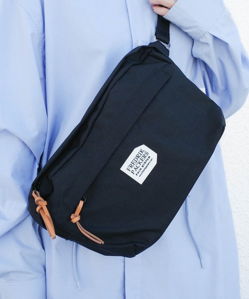 FREDRIK PACKERS（フレドリックパッカーズ） ショルダーバッグ バッグ