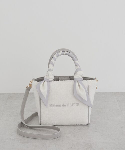 Maison de FLEUR（メゾンドフルール） トートバッグ スカーフ付きボア