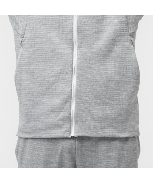 極美品★オークリー★中綿ジャケット★グレー★L OAKLEY（オークリー） コート ジャケット ENHANCE GRID FLEECE JACKET