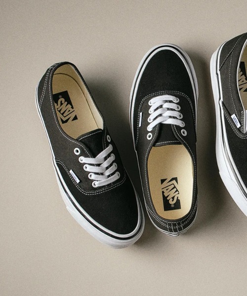 「VANS」 ローカットスニーカー 9 ブラック メンズの画像