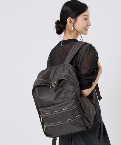 ほぼ未使用 レスポートサック FUNCTIONAL BACKPACK ブラックC LeSportsac（レスポートサック） デイバック リュック FUNCTIONAL