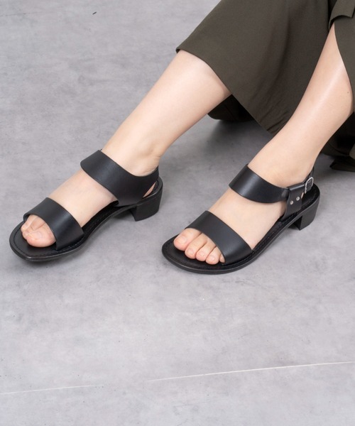 サンダル 「L' ANGOLO DEL CUOIO/ランゴロデルクオイオ」レザー
