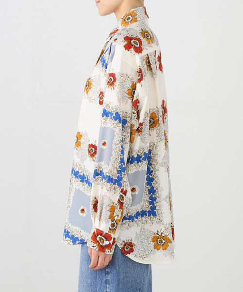 極美品✨ 現行品 IENA LA BOUCLE ヒストリカルボタニーシャツ　総柄 極美品 現行品 IENA LA BOUCLE ヒストリカルボタニーシャツ 総柄