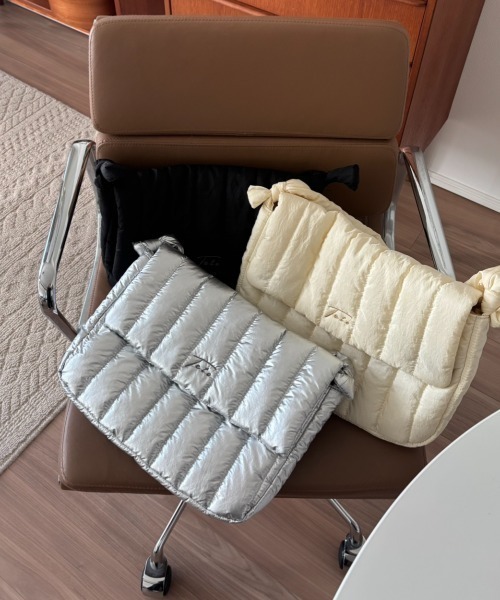ニードルポイント ハンドバッグ Needle point hand bag／ニードルポイント ハンド バッグ | BIG