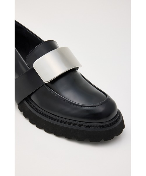 【靴】STACCATO 厚底 ローファー チェーン付き 23.5ブラックエナメル 靴】STACCATO 厚底 ローファー チェーン付き 23.5ブラックエナメル 靴