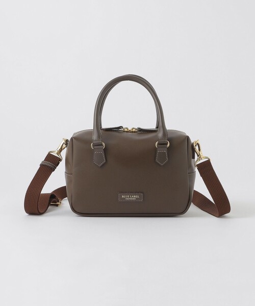 BLUE LABEL CRESTBRIDGE（ブルーレーベルクレストブリッジ） ボストン