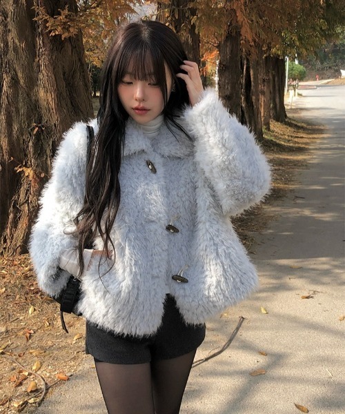 anyonemore コート アウター フェイクファー襟付きダッフルジャケット