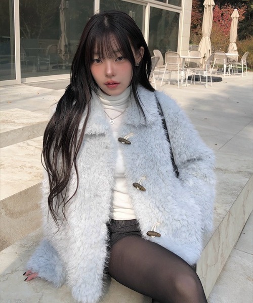 anyonemore コート アウター フェイクファー襟付きダッフルジャケット