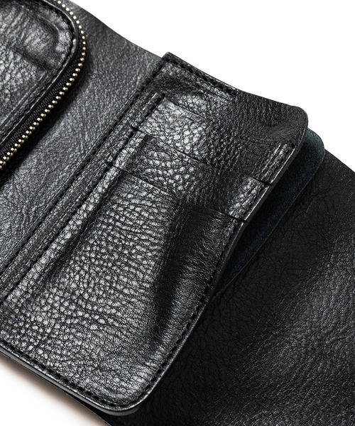 CALEE（キャリー） 財布 STUDS LEATHER FLAP HALF WALLET スタッズ
