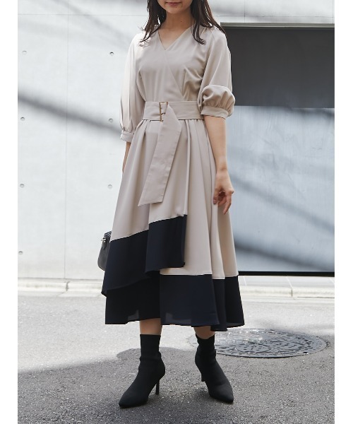 「TONAL」 7分袖ワンピース 38 ベージュ レディースの画像
