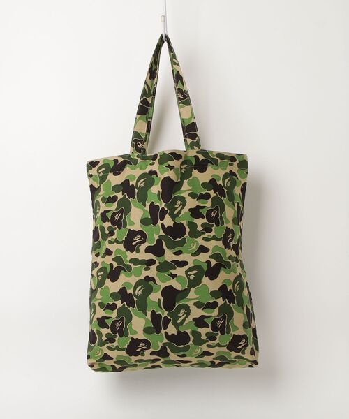A BATHING APE（アベイシングエイプ） カモフラージュトートバッグ 