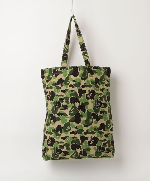 A BATHING APE（アベイシングエイプ） カモフラージュトートバッグ 