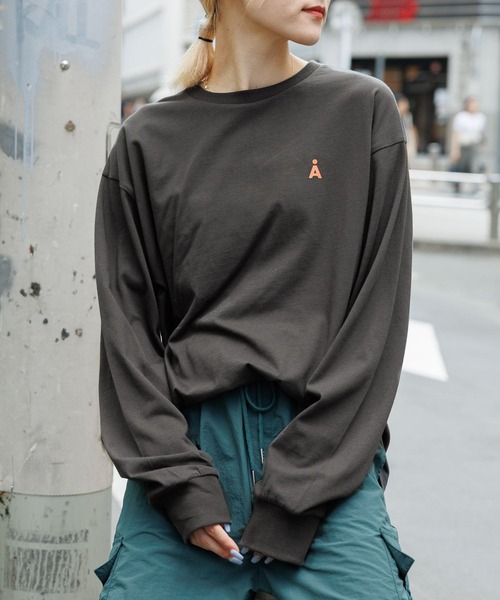 WALK THE LINE 長袖Tシャツ ダークグレー WALK THE LINE 長袖Tシャツ ダークグレー