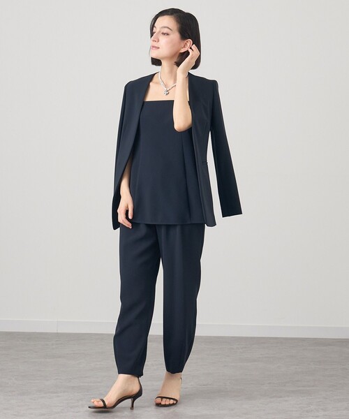 ANAYI アナイ　パンツスーツ セットアップ　ノーカラージャケット　黒 ANAYI】セットアップ（パンツスーツ）