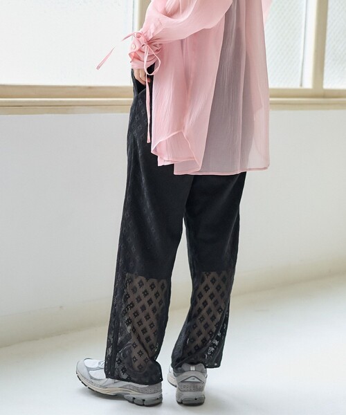 【新品】drugstore's♡レースこお花がオシャレなゆったりパンツ♡Ｆサイズ FREAK'S STORE パンツ フラワーレースパンツ/レースワイドパンツ