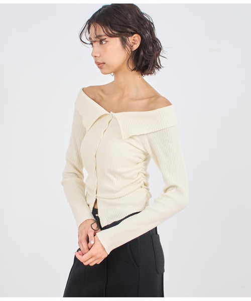 ANAP（アナップ） tシャツ ボタンデザインオフショルトップス