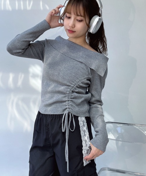 AS KNOW AS（アズノゥアズ） tシャツ ○オフショル風シャーリング