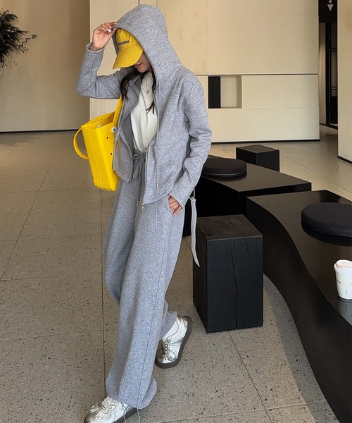 なみはき aimoha パーカー リラックス感溢れるフード付きジップアップシルエット