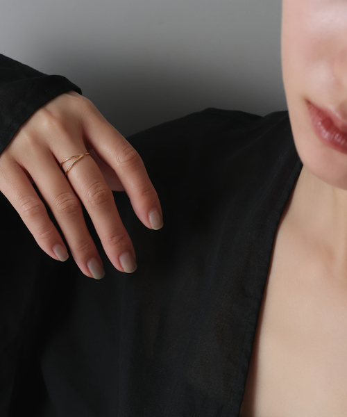 Lilas 指輪 リング V型フォークリング K10 レディース : ZOZOTOWN